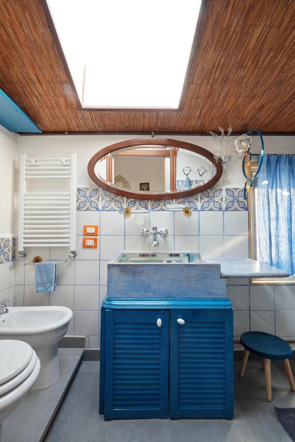 Upstairs - Skylight Apartman Lecce Kültér fotó